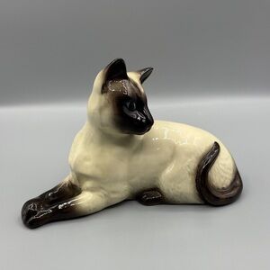 Beswick Siamese Cat Figurine #1558 Albert Hallam Made in England